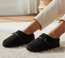 NEW NWT SOMA Size L 9/10 Black Plush Velour House Slippers Slip in Shoes