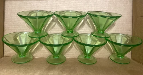 7 Vtg Green Depression Uranium Federal Glass Footed Sherbert Dessert Cups 3" Set