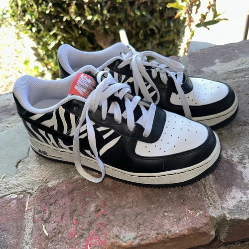 Taglia 7Y Nike Air Force 1 Low Zebra Animal Safari Print CU4687 100