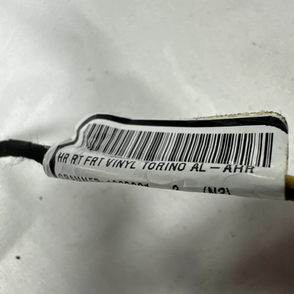 11-19 道奇 Grand Caravan Active 头枕 TAN 皮革乙烯基头枕 原始设备制造商 — 第 4/4 张图片