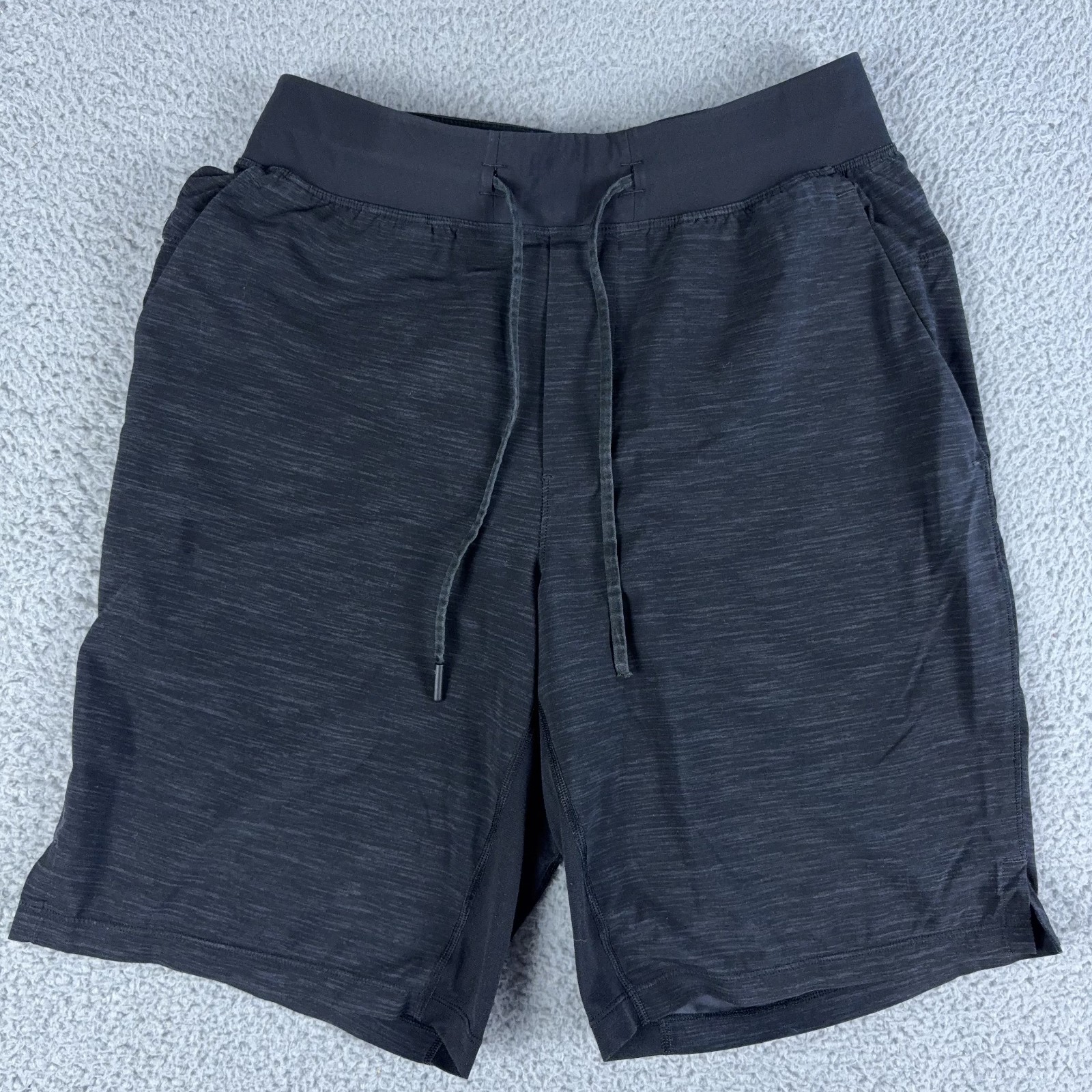 Lululemon Shorts Mens Small Black 9
