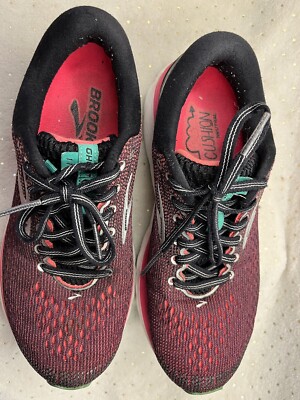 りんご　0617 Women's Brooks, Ghost 17 Running Shoe ‐ Peltz Shoes