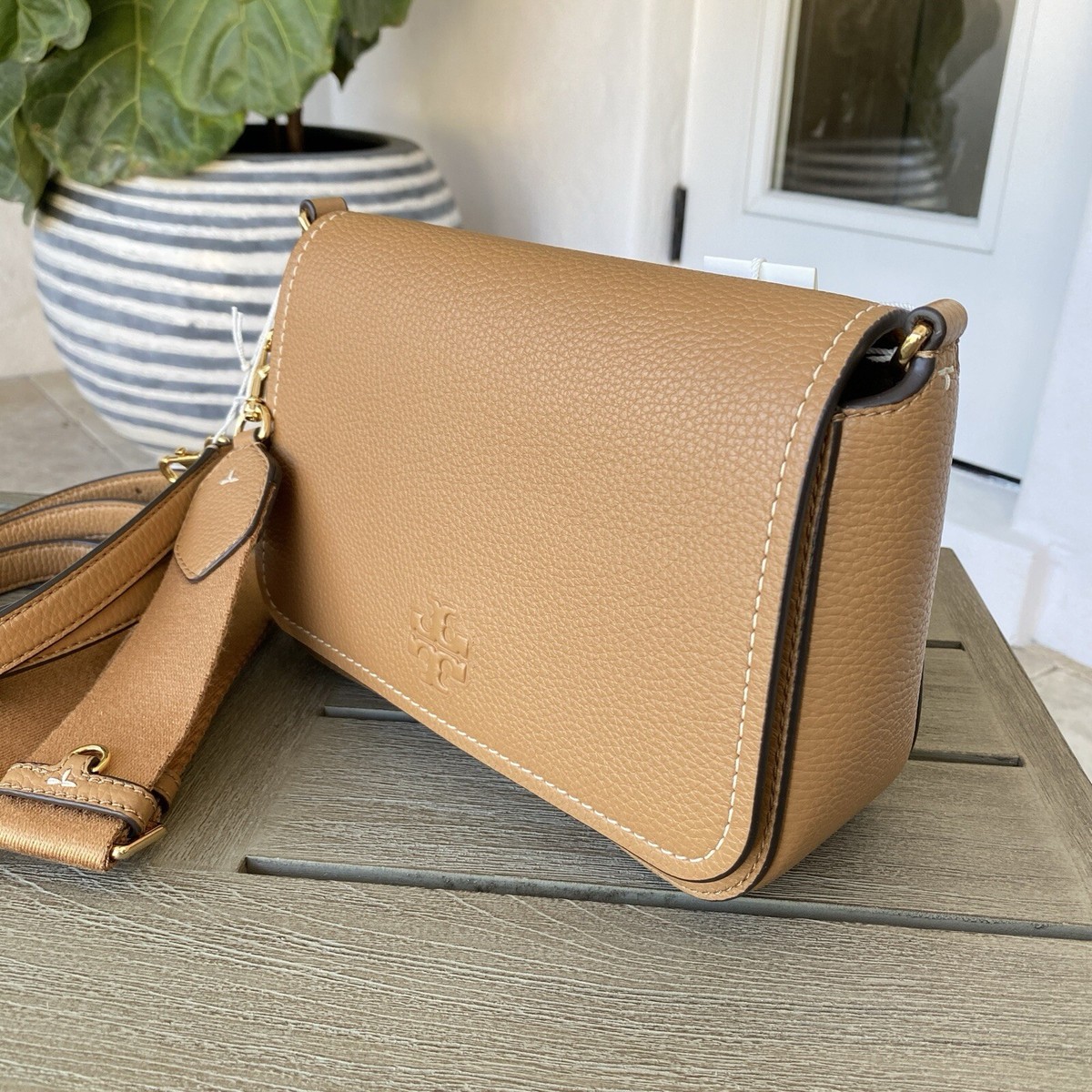 Tory Burch - ☆フランス産メソポタミア文明☆ Tory Burch Thea Flap Crossbody Tiramisu 144688 | eBay
