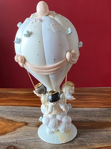 Precious Moments "He Watches Over Us All", 1999 Members Only Figurine, with box. - Picture 4 of 4