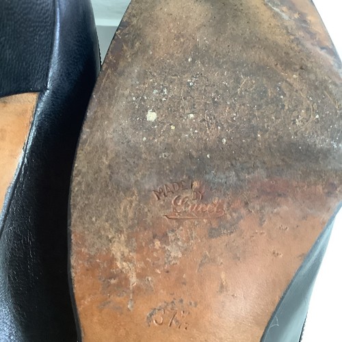 Vintage 1970's GUCCI Black Leather Heels with Gold Metal GG SZ 6 1/2 Sold ASIS - Picture 11 of 11