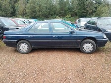 Lève vitre Peugeot 605