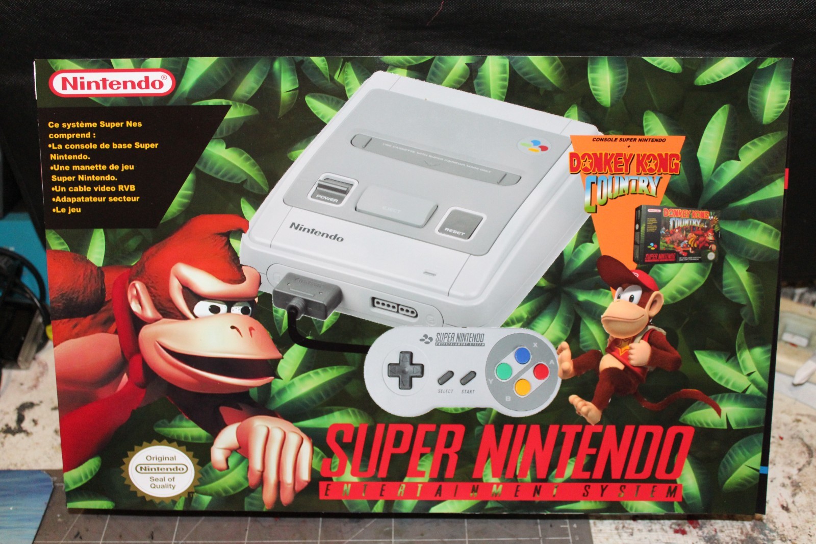 Boite SNES custom Donkey Kong Country cadeau idéal pour collectionneur rétro