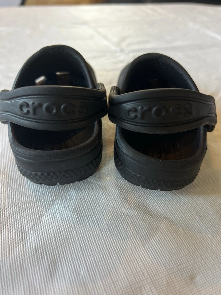 Crocs Classic Toddler Youth Size 5 Shoes Black Slide Slip On-Black Sandals - Image 3 of 4
