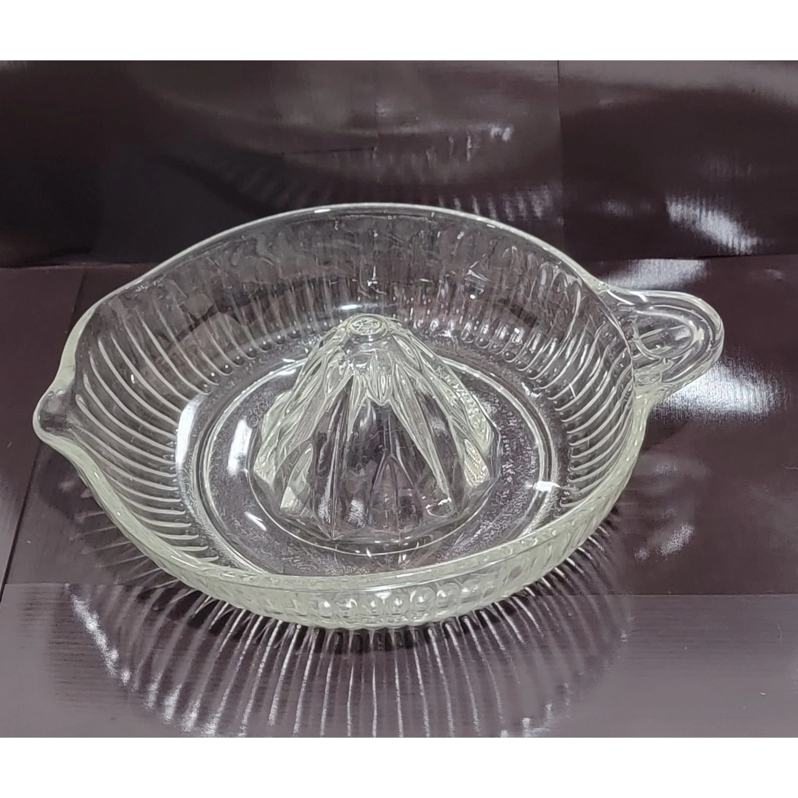 Vintage Pressed Glass Clear Juicer Orange Lemon Citrus Reamer W/ Handle Spout