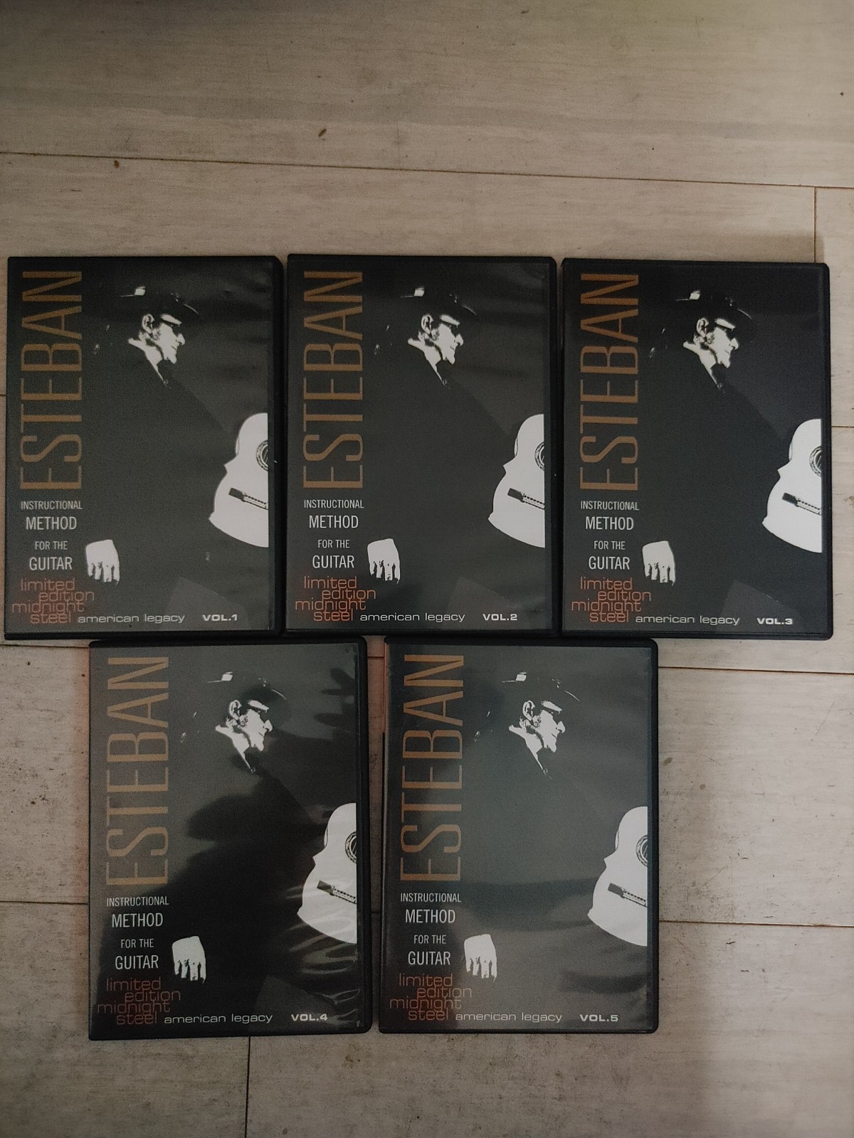 MINT ESTEBAN'S INSTRUCTIONAL METHOD FOR  GUITAR COMPLETE 5 VOLUME DVD SET USED