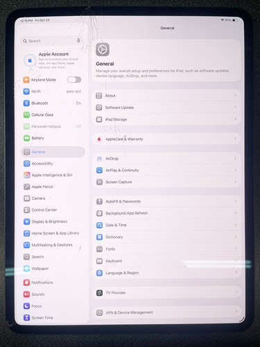 Apple iPad Pro M4 13inch - 256GB, Wi-Fi + Cellular-Space Black- Cracked