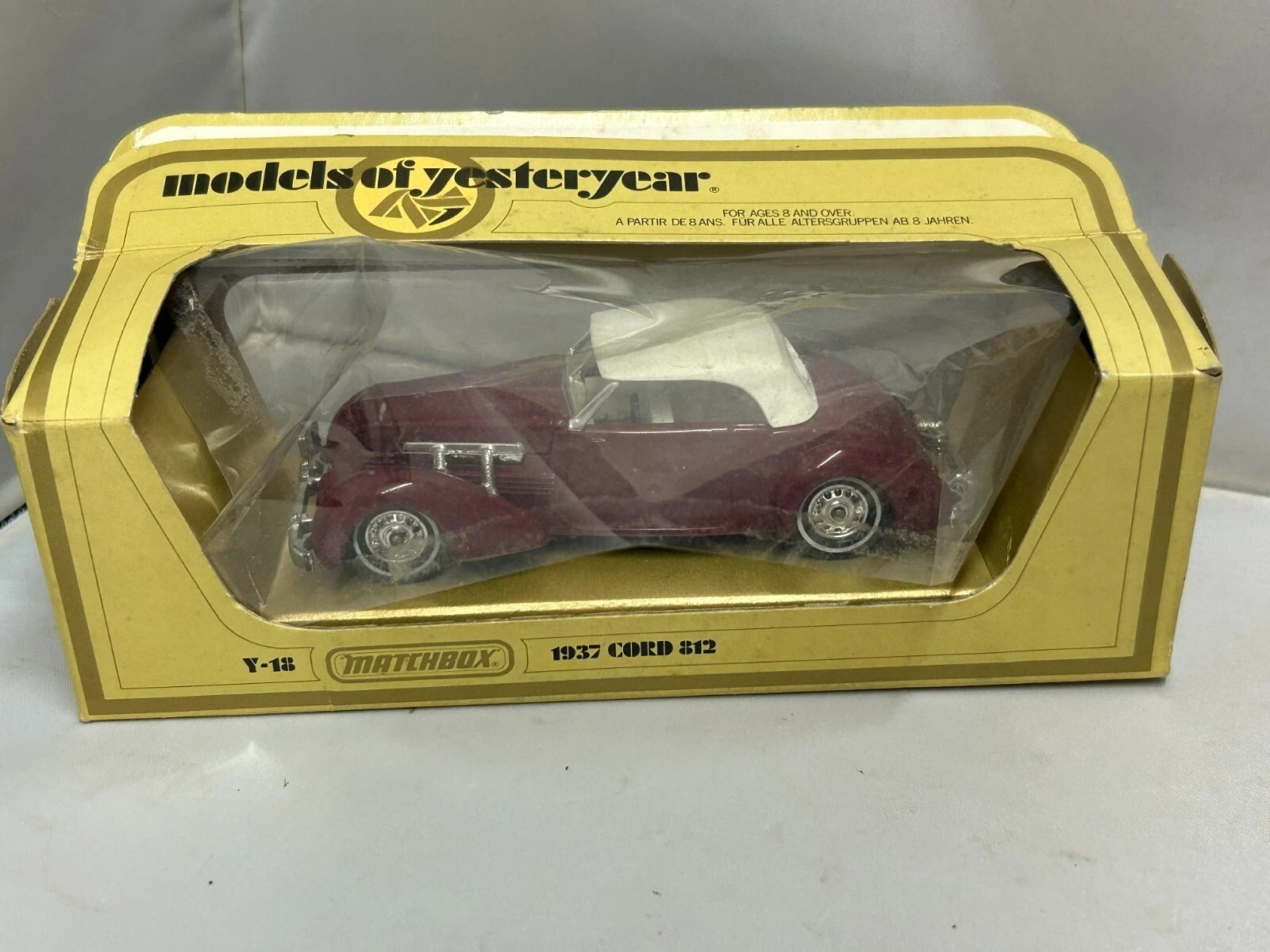 Matchbox Yesteryear Y18, 1937 Cord 812 - Free Price Guide & Review