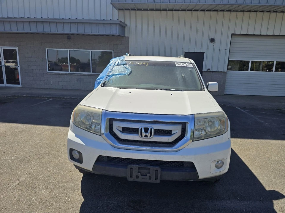 Compresor de aire acondicionado usado se adapta a: Honda Pilot Grade A 2010 Foto 2 de 4