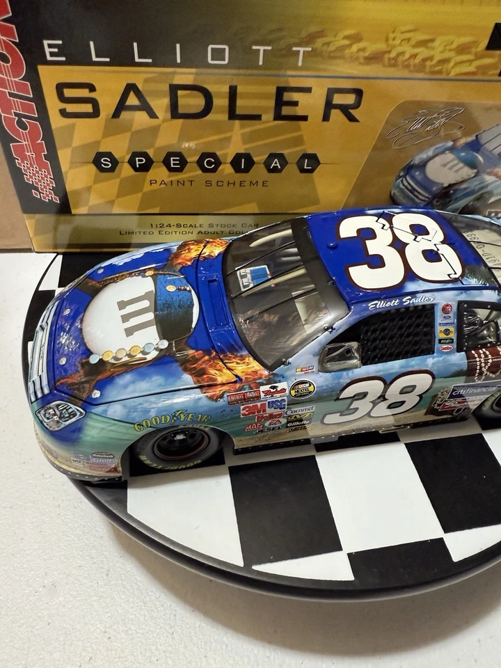 Elliott Sadler #38 M&M’s Piratas del Caribe 2006 1:24 Nascar Diecast Foto 4 de 4