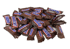SNICKERS Milk Chocolate, Fun Size Candy BARS,...