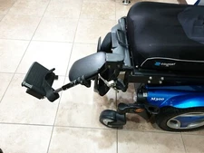 Left Swing Away Removable manual Elevated footRest Legrest wheechair 