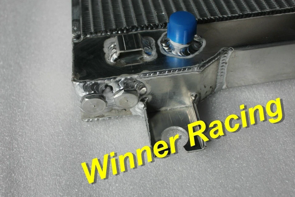 Radiador de aluminio Fit BMW 3 E30 320i 323i 325i 325ix 325e M20 AT 1982-1993 Foto 4 de 4