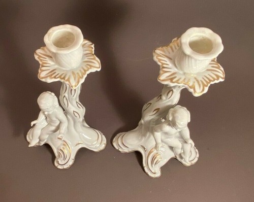 Coppia di portacandele conici Gerold Porcelain Bavaria Cherubini di W. Germany - Foto 4 di 7