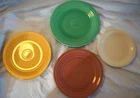 VINTAGE FIESTA 4LUNCH PLATES,3YELLOW,1ROSE,2 IVORY SALAD,1 GREEN DINNER PLATE