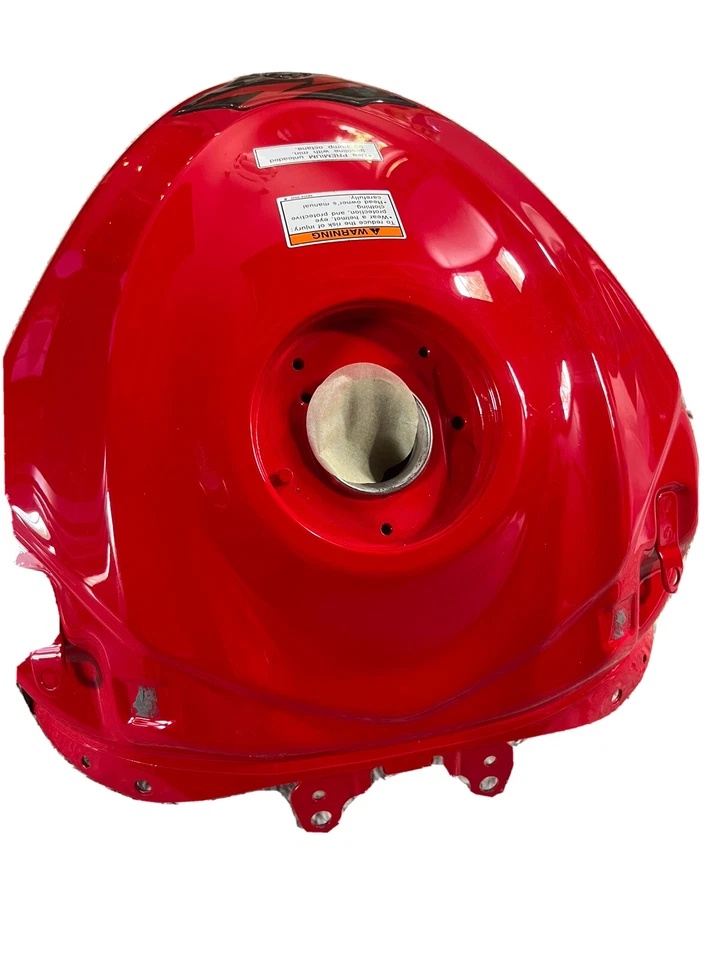 Suzuki GSXR 1000 2018 tanque de combustible Foto 2 de 3