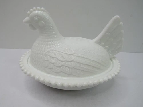 Vtg 7" Milk Glass Indiana Glass Hen On The Nest Candy Dish White Chipped AS IS
