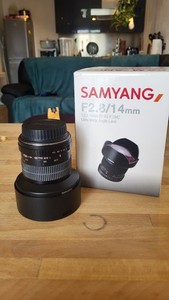 Samyang 14mm f2.8 Canon Ultra Wide Angle Lens, Manual, Used in fair condition.