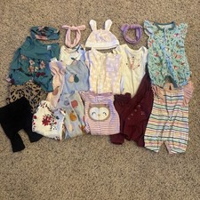 Lot Newborn Infant Girl  s Clothing 19 Pieces BodySuits Sleepers Hoodie Headbands