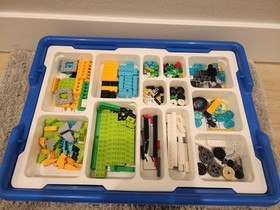 LEGO Education WeDo 2.0 Core Set Robot Brock Programing Toy **READ**