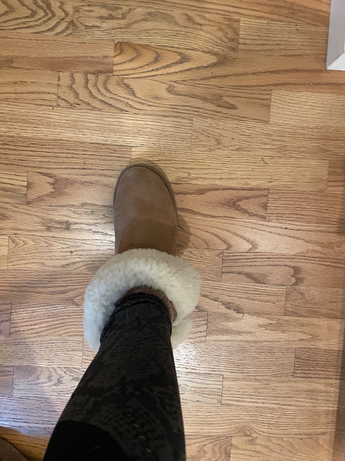 UGG Bailey Button Charm Boots Chestnut Sheepskin … - image 6