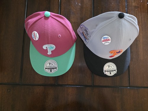 Lids MLB Topps Mitchell & Ness Chrome Collection Phillies Fitted Hat X2 With Pin - Picture 2 of 5