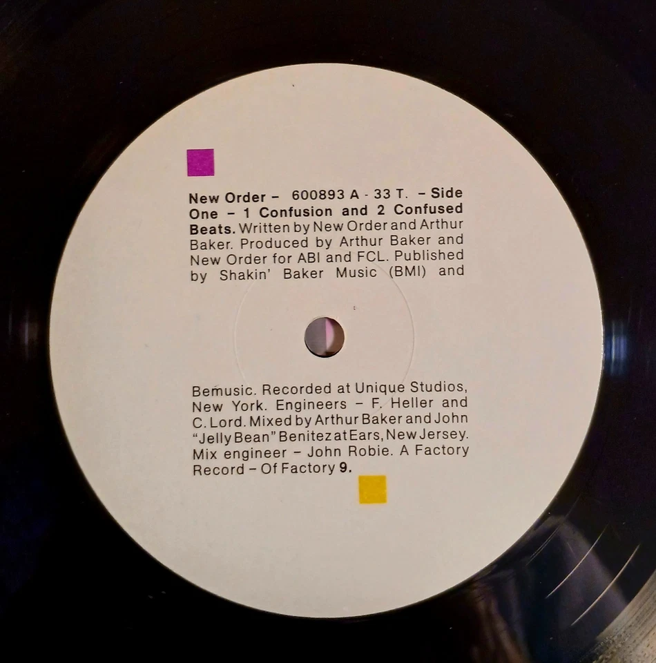 12" 33t - NEW ORDER "Confusion" - FRENCH PRESS - 1984 -  Embossed Sleeve  NM - Photo 3/4