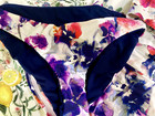 NWOT Athleta 3 piece swim suit Bikin top/bottom/shorts white pansy print S/M — photo 3