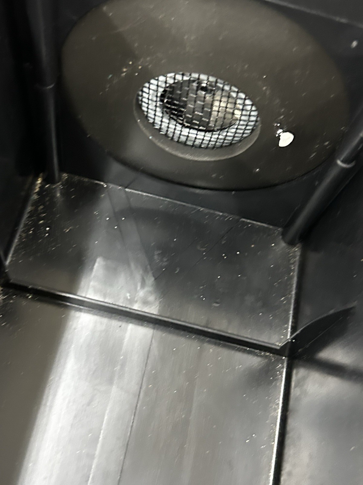 Atrix International Omega Plus, HEPA Vacuum Cleaner, 120V, 50/60 HZ, 5.2 AMP