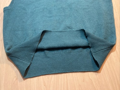Vintage 100% Cashmere Sweater Vest Braemar Scotland Green Sm/Med - Picture 6 of 9