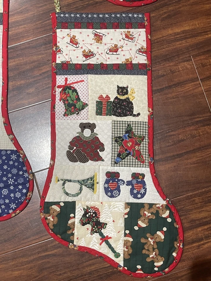 Handmade quilted CHRISTMAS STOCKINGS LOT OF 4 - Изображение 4 из 4