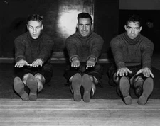 Scottish footballer Bill Shankly training with two teamates 1938 OLD PHOTO