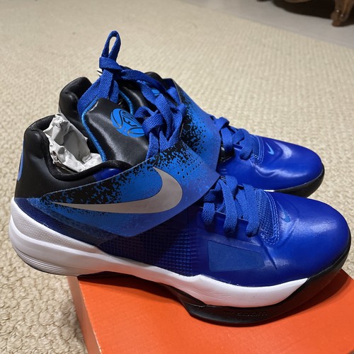 kd 4 navy blue
