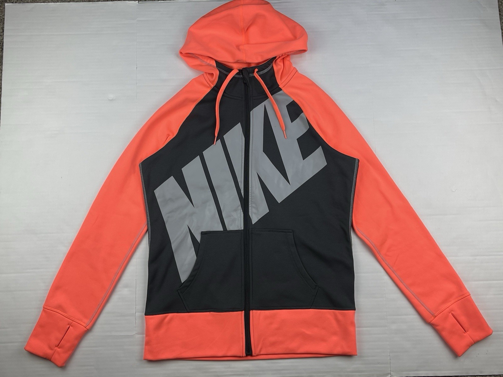 Nike Women’s Medium Therma-Fit Performance Full-Zip Pink Hoodie