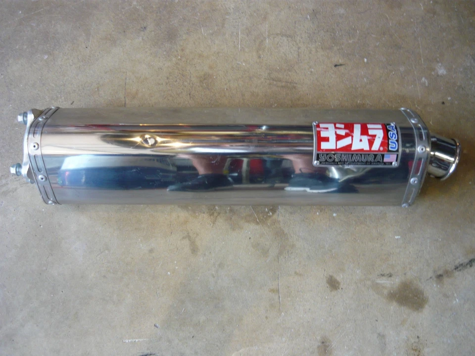 Suzuki SV1000 SV 1000 2003-2007 YOSHIMURA PERNO DESLIZANTE EN SILENCIADOR DE ESCAPE DAÑOS Foto 2 de 4