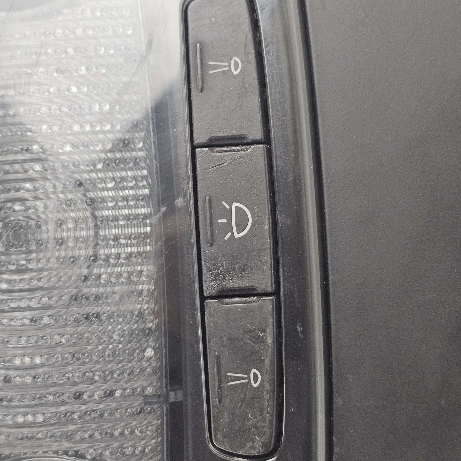 2015 Maserati Quattroporte VI Dome Light Sunroof Control Module 06700246990