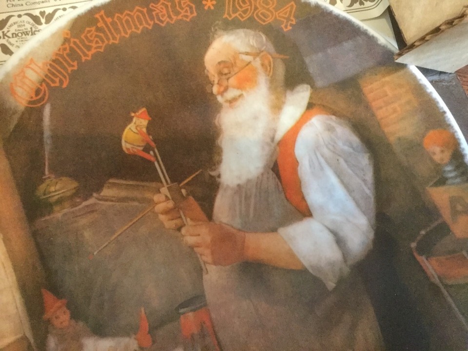 The Edwin M Knowles China Co Santa 1984 Norman Rockwell Plate original