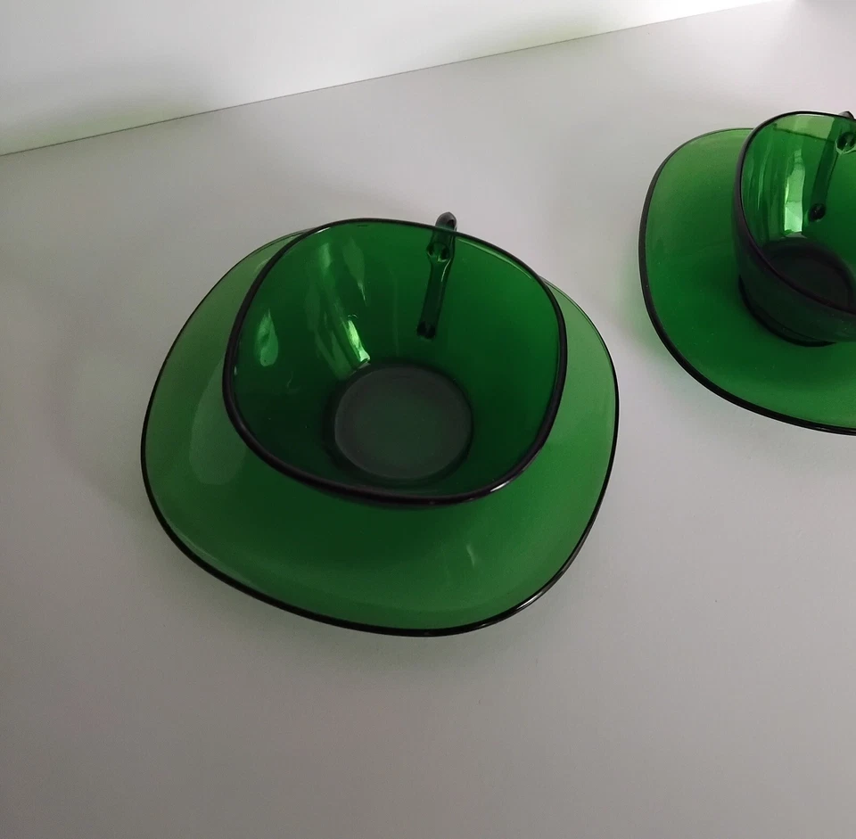 Tasses avec soucoupes verte vereco. vintage 70's - Photo 2/4