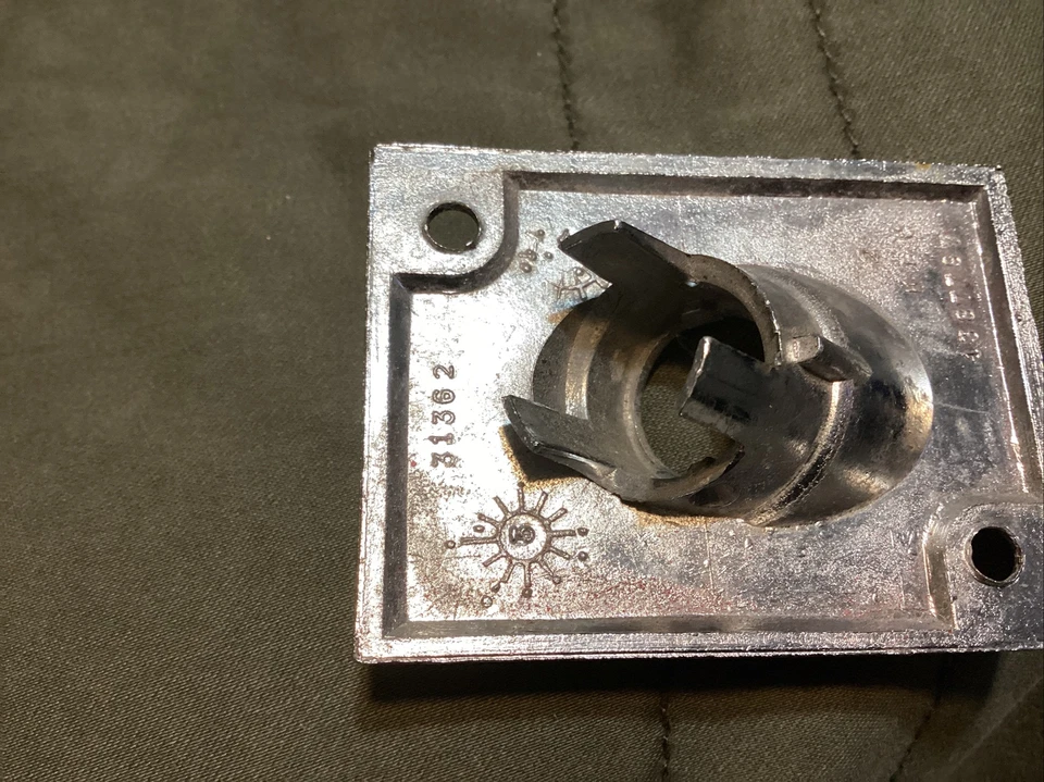 Olds 442 Supreme Chevrolet Monte Carlo 74 75 76 1973-1977 bisel espejo remoto Foto 4 de 4