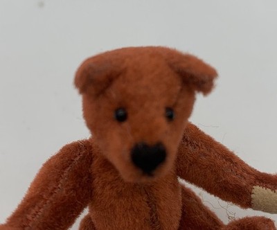 Hug-E-Bears Rusty Artist Bear Gail Erickson Miniature 2 1/2  5-Way Jointed