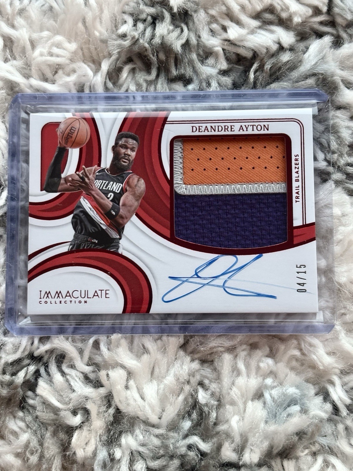 2023-24 Panini Immaculate Premium Patch Auto Deandre Ayton Red /15 Game Worn