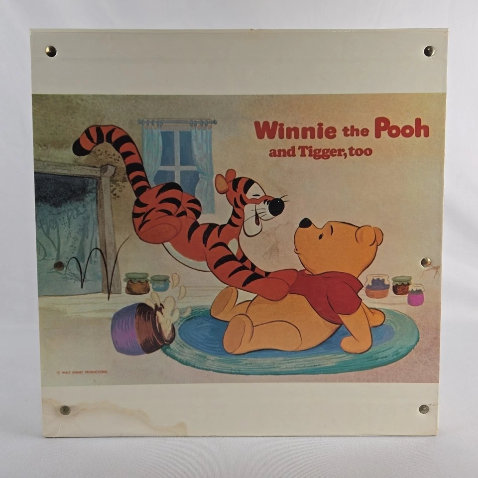 Winnie the Pooh & Tigger Too 33RPM LP estojo de gravação trava frontal branco gráfico completo - Imagem 4 de 4