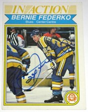 BERNIE FEDERKO SIGNED 1982-1983 O-PEE-CHEE ST. LOUIS BLUES CARD AUTOGRAPH AUTO
