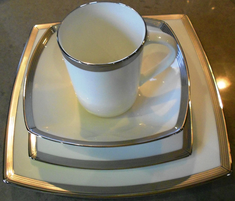 Mikasa Millennium Platinum - Cena - Ajuste de lugar de 4 piezas AN008-704 ¡NUEVO! Foto 2 de 4