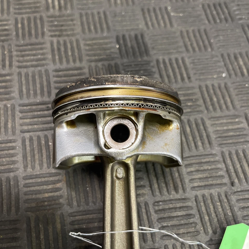 OEM 2018-2023 Audi S4 S5 SQ5 3,0 L motor pistón derecho y varilla de conexión Foto 3 de 4