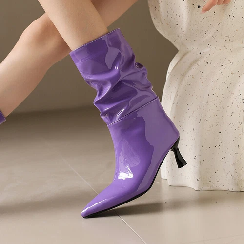 Halbhohe Damenstiefel Pfennigabsatz spitz zulaufend glänzendes Leder zum Überziehen Damen Bootie - Bild 8 von 23